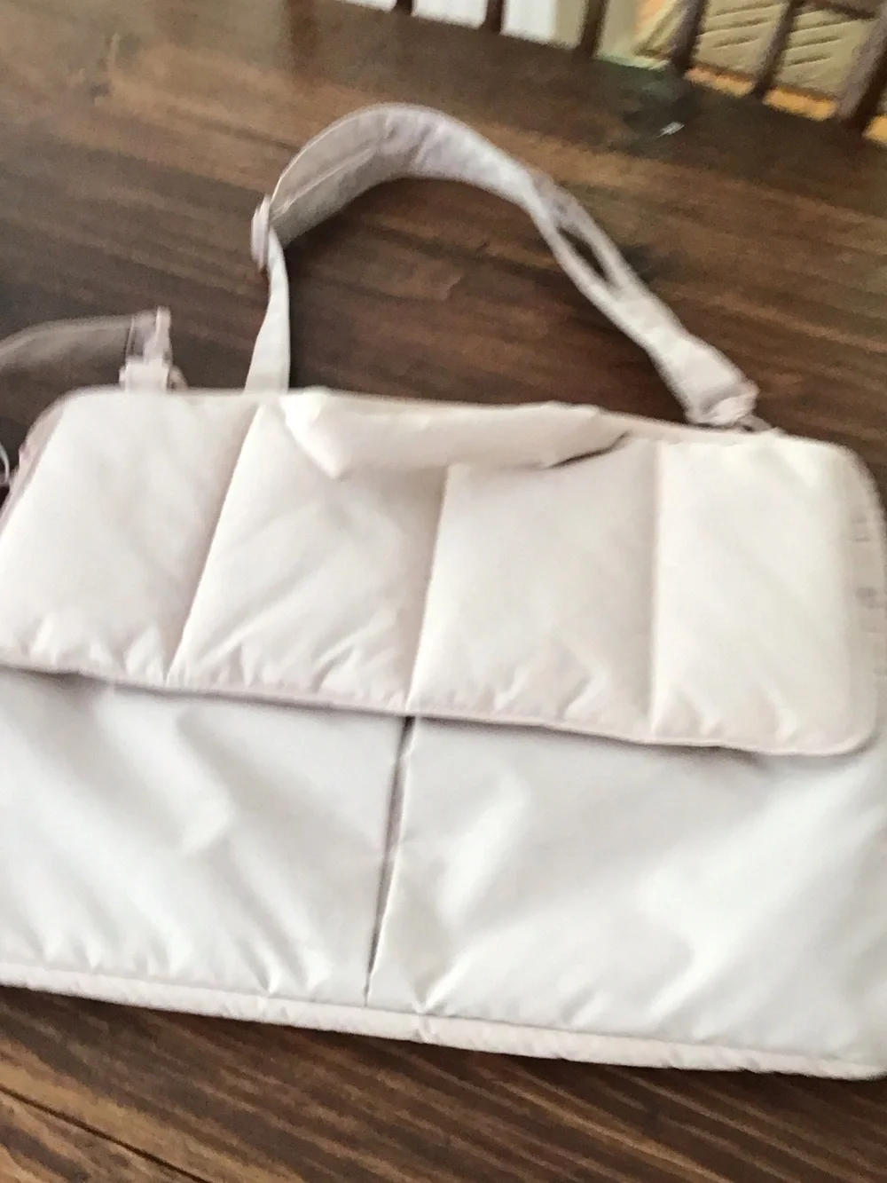 Bags Mart Women's Pale Pink Laptop Bag with Shoulder Strap